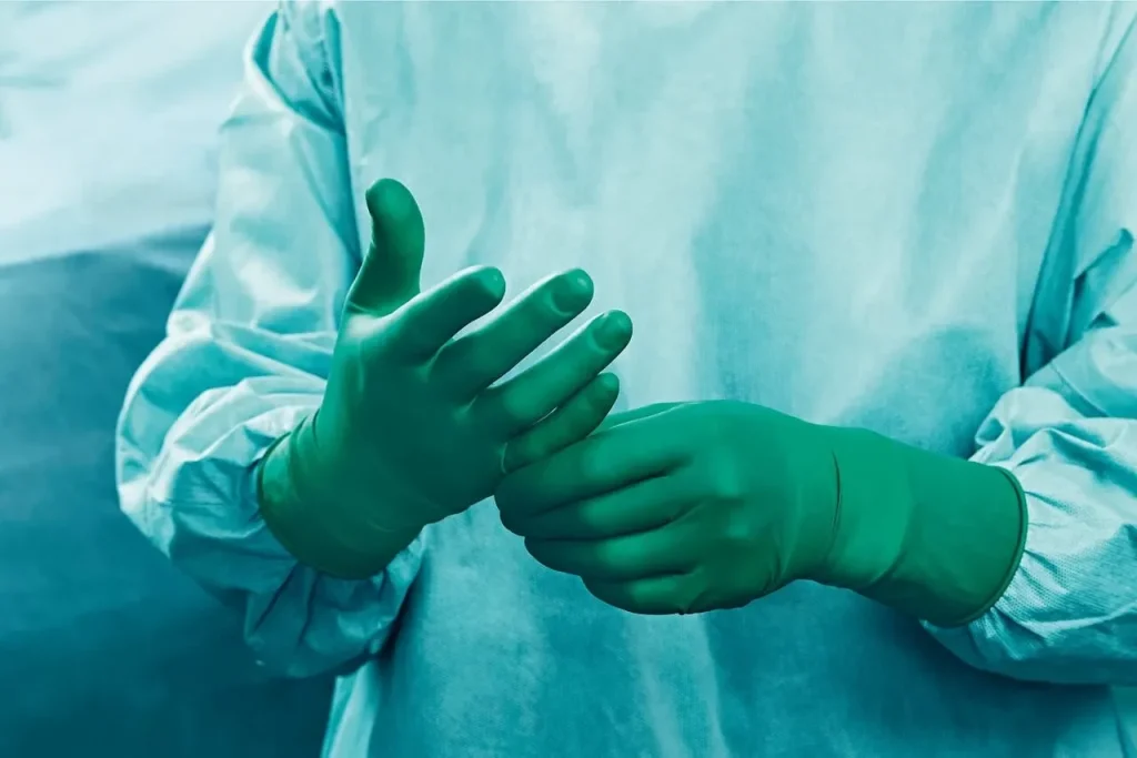 Descoperire medicală: Cum scade intervenția chirurgicală riscul de cancer ovarian