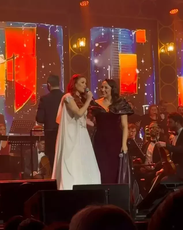 Elena Gheorghe și Andra încântă publicul la Sala Palatului din București: O prietenie autentică pe scenă