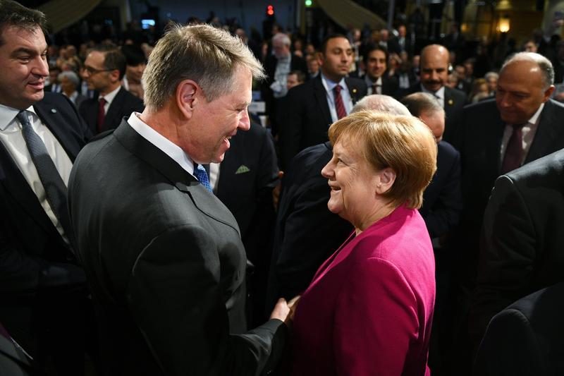 Episodul în care Angela Merkel a apelat la Klaus Iohannis pentru a înțelege mai bine pe Donald Trump