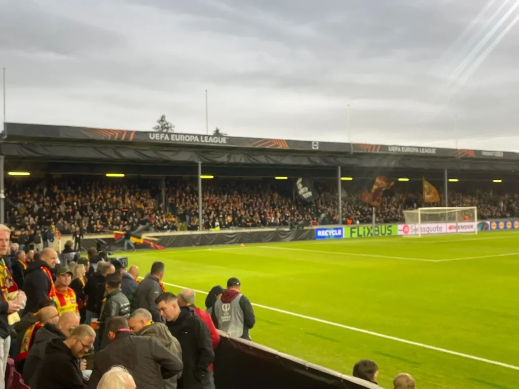 Go Ahead Eagles: Premieră în fotbalul olandez - 8 schimbări într-un singur meci