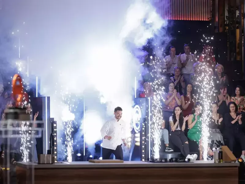 Finala MasterChef 2025: Cine sunt cei trei finaliști care se luptă pentru premiul de 75.000 de euro