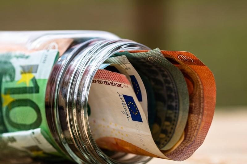 Legea privind pensiile private: Ce modificări aduce și cum te afectează