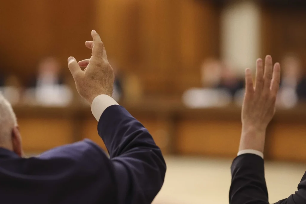 PSD avertizează Guvernul: Fără Programul PSD, Pachetul 3 nu trece