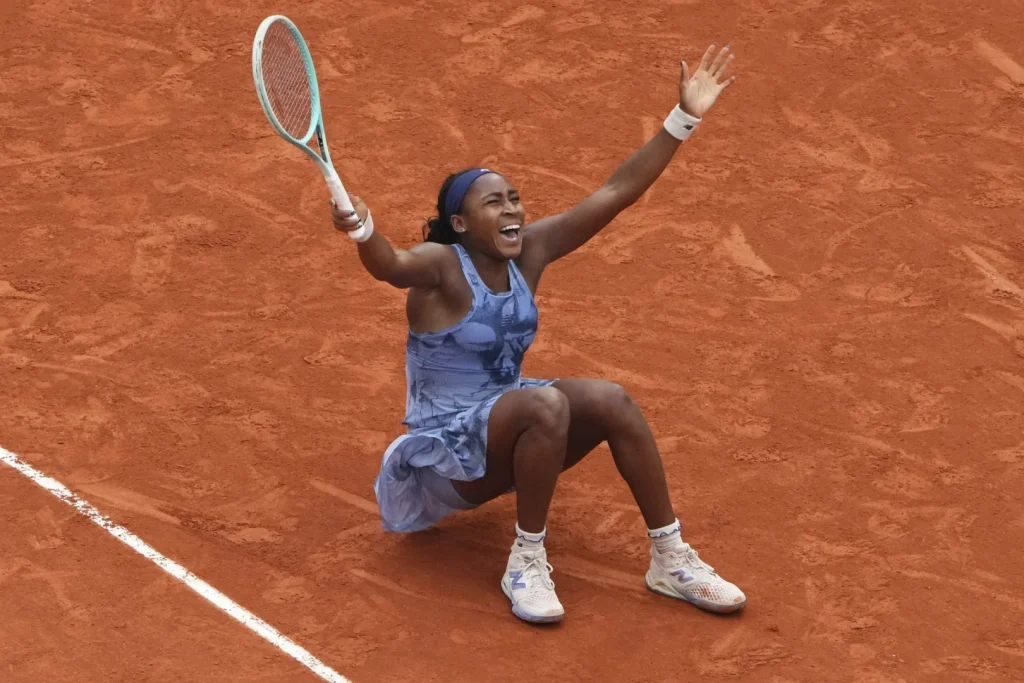 Coco Gauff și incidentul rachetei distruse la Australian Open 2026