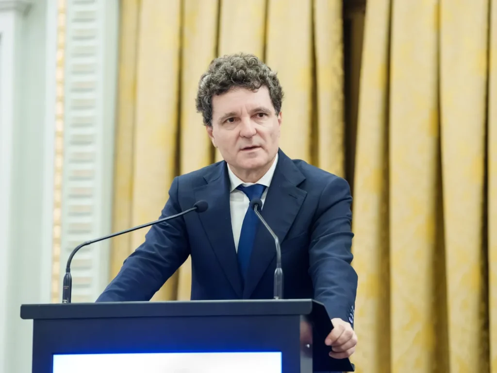 Analiză aprofundată a sistemului de justiție de către președintele României Nicușor Dan