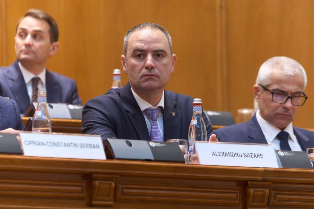 Execuția bugetară pe primele 11 luni din 2025: Analiză detaliată a deficitului și direcția financiară a României