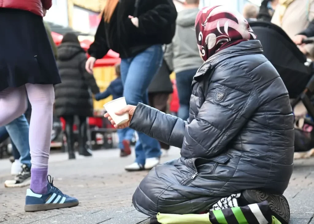 Rețelele de criminalitate organizată din România exploatează ajutoare sociale în Germania: Cum funcționează această schemă ilegală