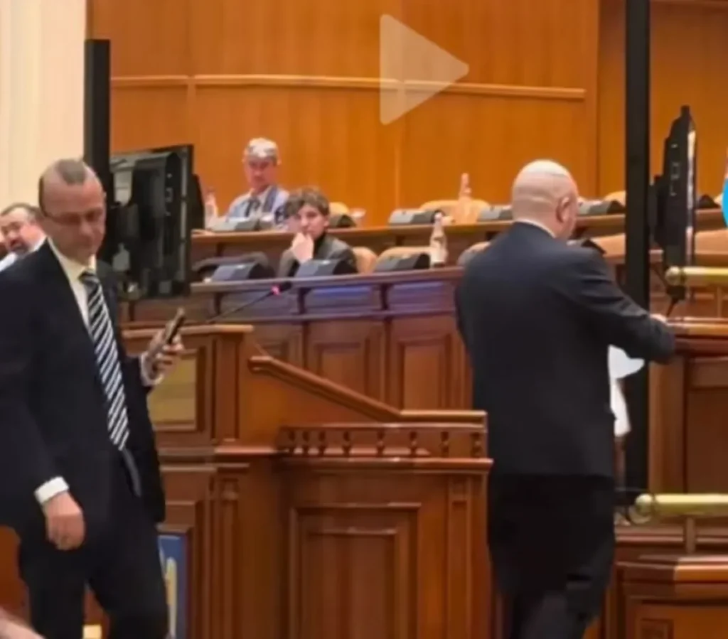 Legea Vexler: Instrument de Cenzură Culturală sau Protecție a Identității Naționale?