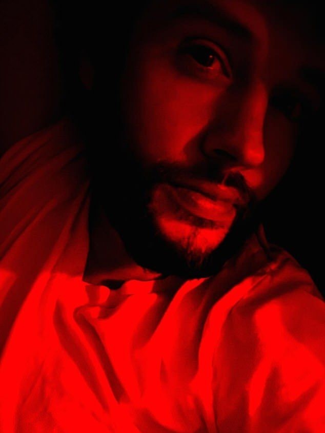 Disney Alum Matt Prokop: Încălcarea condițiilor de eliberare sub control judiciar și acuzații de pornografie infantilă 2 As they attempted to handcuff Prokop, he 'disobeyed orders' by 'pulling his arms away and twisting his body' in order to avoid apprehension (pictured in 2024)