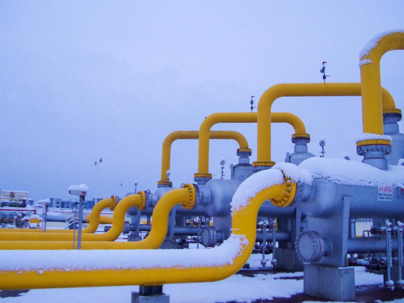 Azerbaidjanul începe exportul de gaze naturale către Austria și Germania