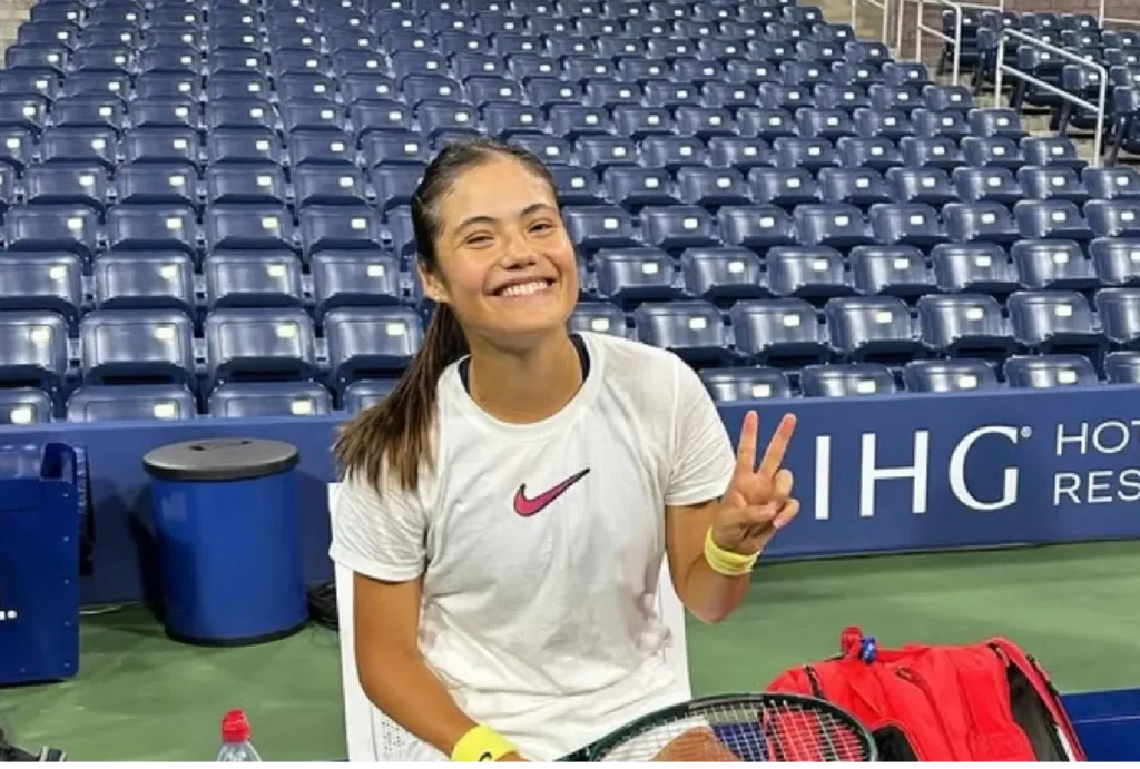 Emma Răducanu eliminată surprinzător în sferturile de finală de la Hobart