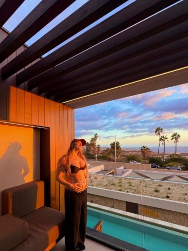 Lucie Jones dezvăluie că este însărcinată! Cântăreața galeză anunță că așteaptă primul copil și își prezintă burtica de gravidă