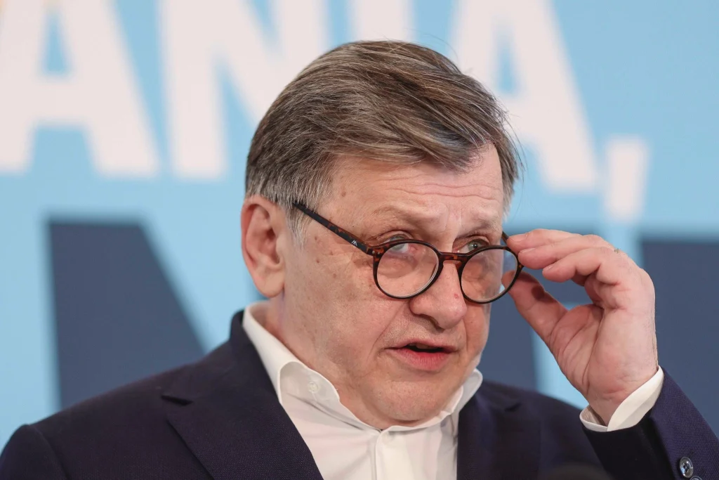 Ministrul român de Externe, Oana Țoiu, la CNN: Analiză detaliată și concluzii de la Crin Antonescu