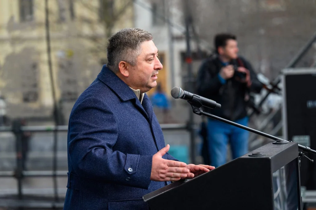 Reforma în Sănătate: Liberalul Alin Tișe acuză guvernul pentru deciziile controversate