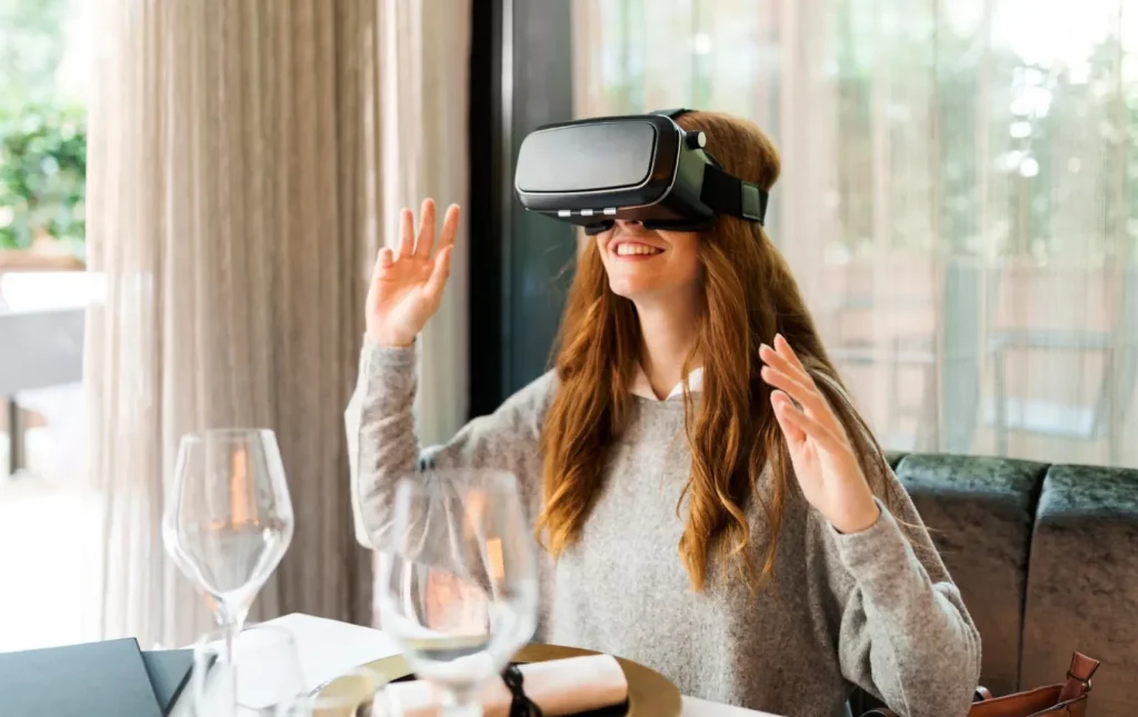 Impactul teleprezenței: Cum tehnologia holografică transformă modul în care interacționăm