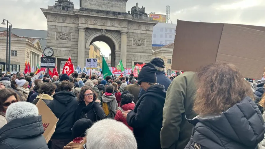 Proteste la Milano împotriva prezenței agenților ICE înainte de Jocurile Olimpice de Iarnă