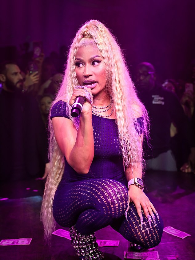 Reacția controversată a lui Nicki Minaj la protestul ICE dintr-o biserică din Minnesota