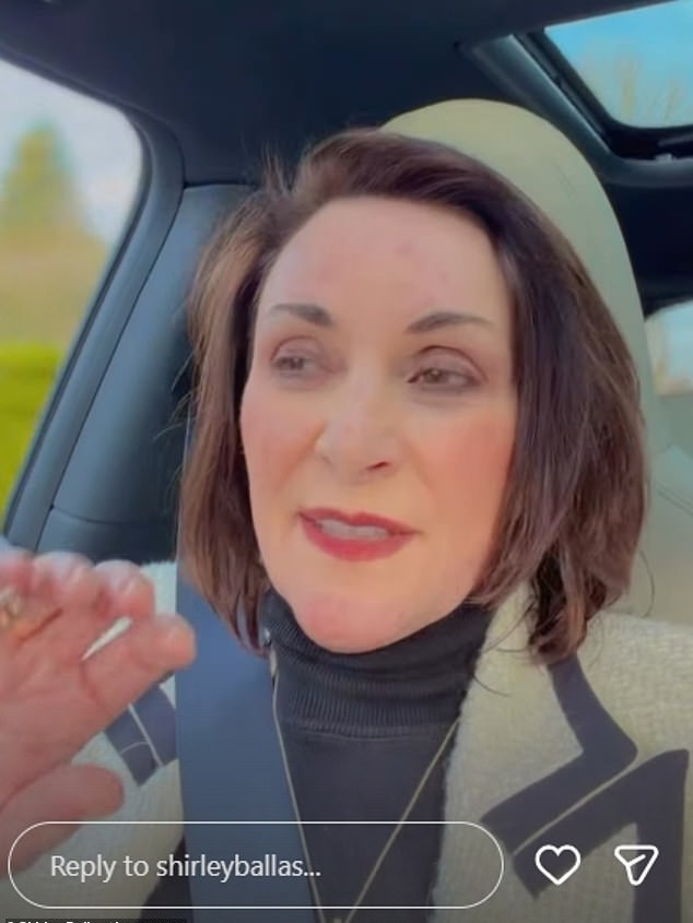 Shirley Ballas dezvăluie că 'totul doare' după ce împărtășește o actualizare a stării sale de sănătate după o cădere înspăimântătoare în care și-a lovit capul