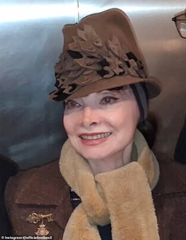 Toni Basil - De la hitul „Mickey” la 82 de ani