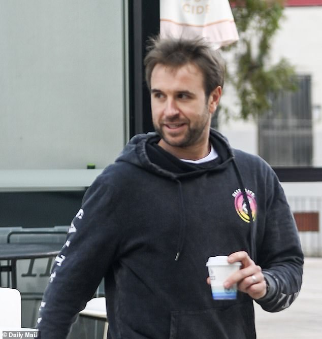 Avertismentul ferm al unei vedete din „Married At First Sight” pentru distribuția din 2026 și dezvăluirea adevăratului destin al participanților după încheierea emisiunii: 'Întoarce-te la slujba ta de zi cu zi' 2 'Când vine vorba de bărbați care încearcă să facă bani din televiziunea reality, în special din MAFS, pur și simplu nu se întâmplă,' a declarat Tim. (În imagine: Steven Danyluk)