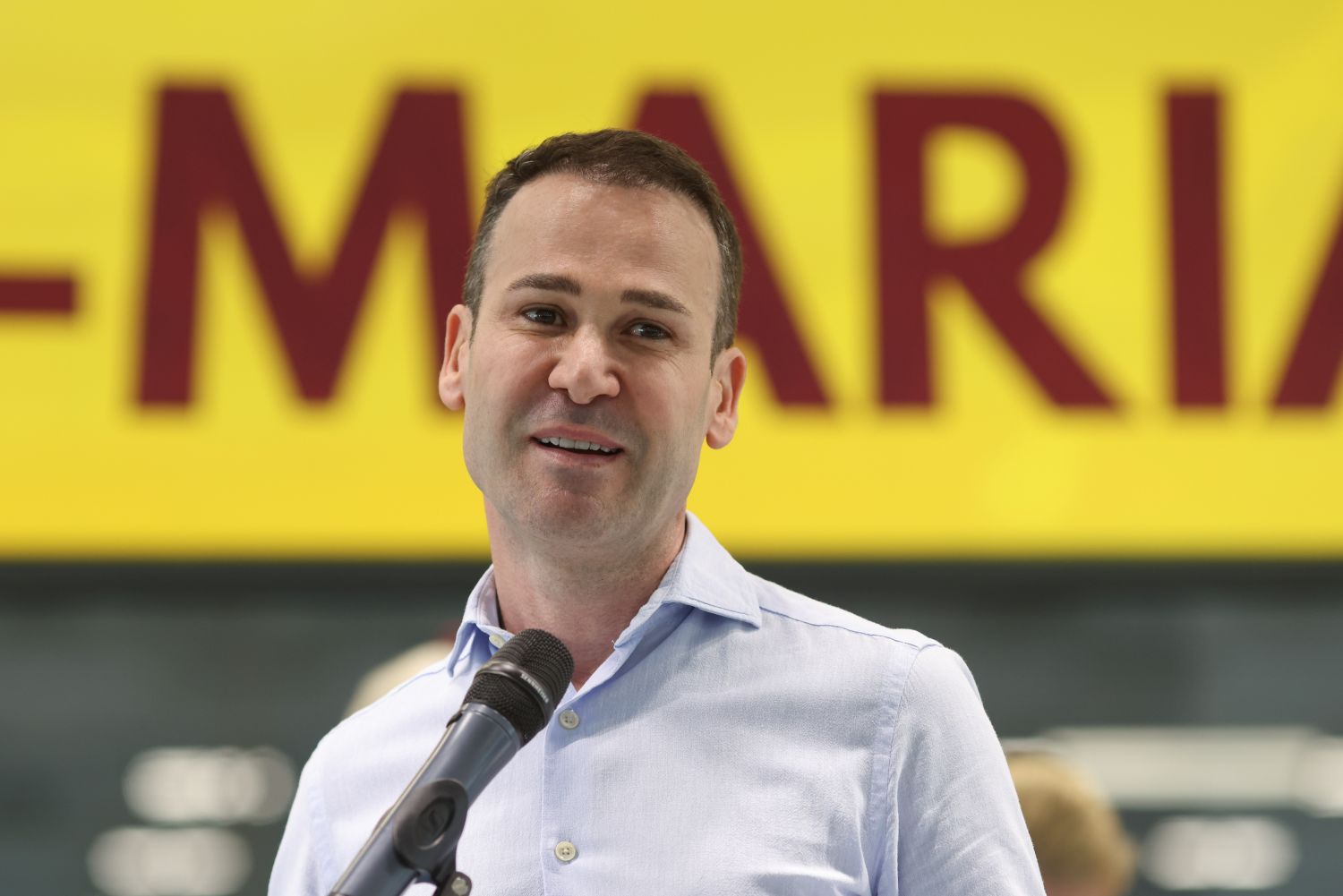 Primarul Sectorului 3, Robert Negoiță, Acuzat de Lucrări Ilegale: Detalii și Implicații 1 Robert Negoiță. Foto: Inquam Photos / George Călin