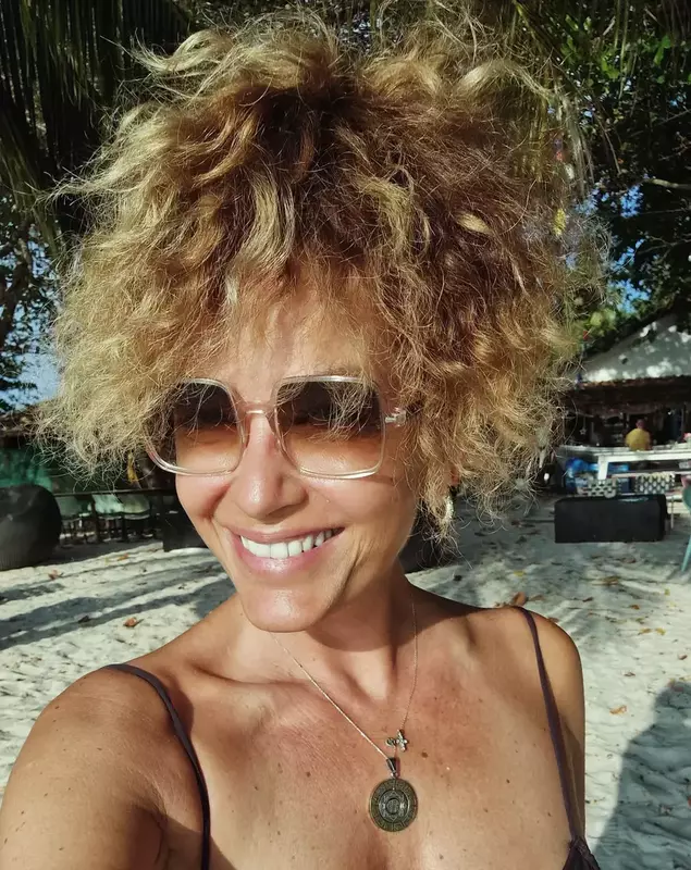 Anca Țurcașiu dezvăluie secretul unei vacanțe în Thailanda fără machiaj și coafură