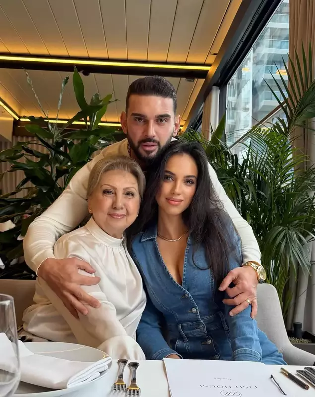 Cadoul special oferit de Dorian Popa soției în ziua de Valentine’s Day