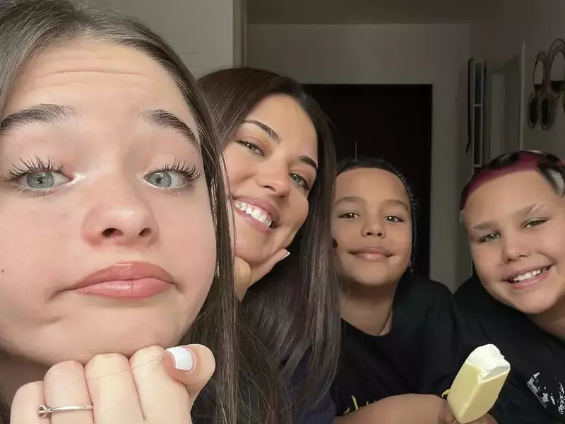 Declarația emoționantă de dragoste a Antoniei pentru Alex Velea: O relație admirată și doi copii minunați