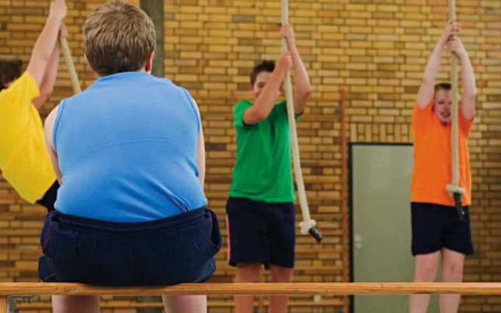 Diferența dintre obezitate și supraponderalitate la copii și cum să acționezi în consecință