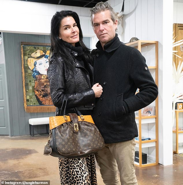 O nouă iubire pentru Angie Harmon: actrița din Rizzoli & Isles dezvăluie că s-a îndrăgostit de un bărbat pe care l-a întâlnit acum 35 de ani în Italia