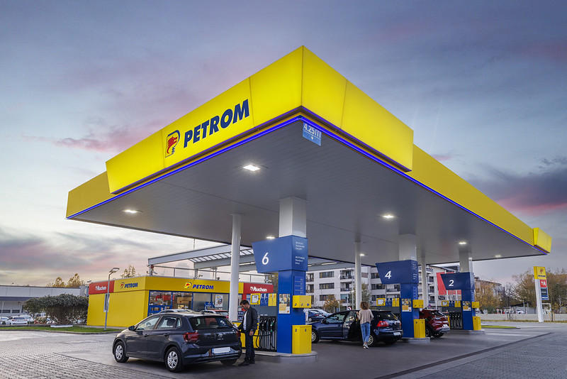 OMV Petrom: Investiții în petrol și gaze vs. energie verde