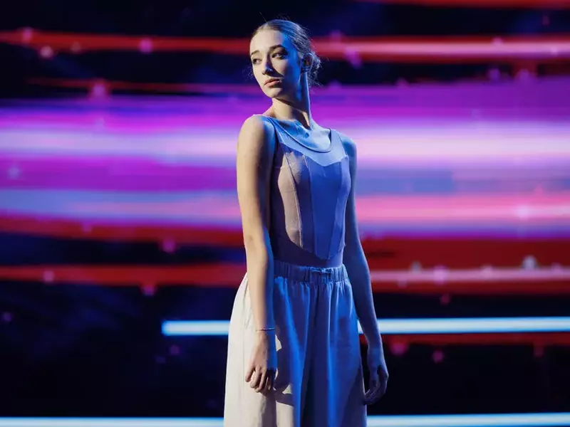 Talentul unei adolescente din București devine realitate la "Românii au talent" - Povestea emoționantă a lui Adora Tănase