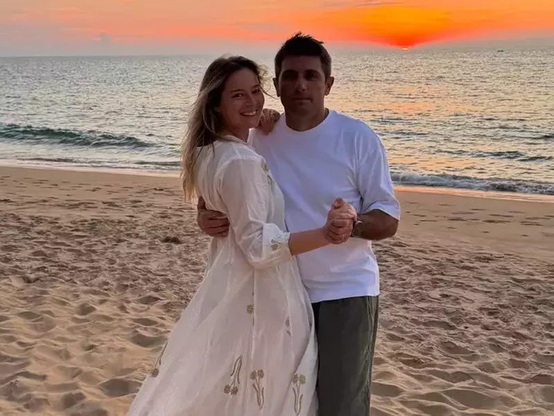 Titlul: Laura Cosoi și Cosmin Curticăpean: Realitatea din spatele căsniciei fericite