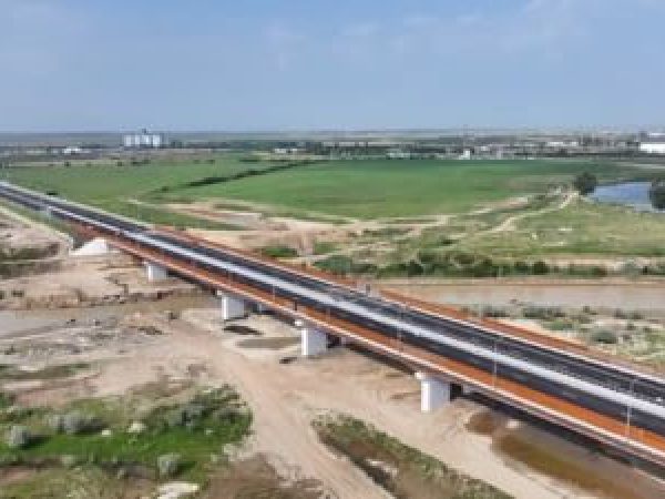 Al-doilea-cel-mai-lung-pod-rutier-din-Rom--nia--deschis-circula--iei-----Un-punct-strategic-pentru-conectarea-regiunii-Moldovei-cu-restul-----rii---.jpg
