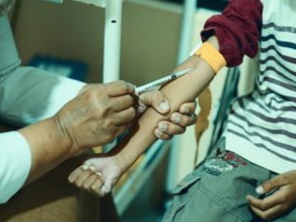 Cre--tere-alarmant---a-num--rului-de-adolescen--i-care-ajung-la-spital-cu-supradoze-de-stupefiante--Care-e-v--rsta-celui-mai-t--n--r-consumator.jpg