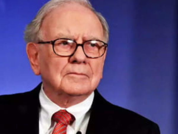 Investitorul-de-top-Warren-Buffet--avertisment-privind-inteligen--a-artificial-------C--nd-v---g--ndi--i-la-poten--ialul-de-a---n--ela-oamenii------.jpg