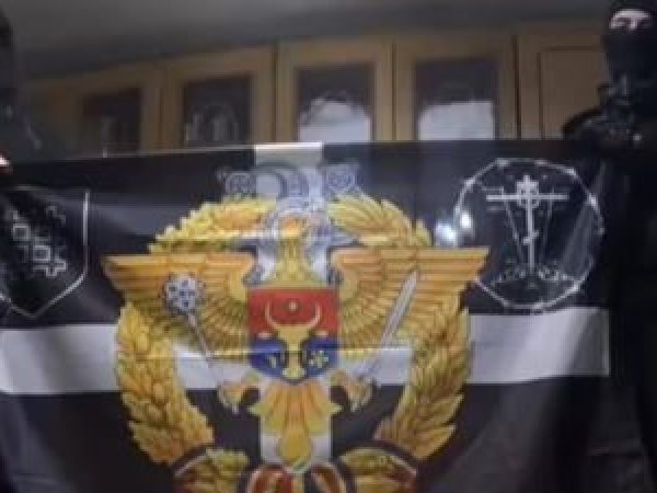 Jurnali--ti-amenin--a--i-cu-moartea-dup---publicarea-unei-investiga--ii-despre-gruparea-neo-nazist---Unitatea-731-----Ve--i-muri---n-m--inile-noastre---.jpg