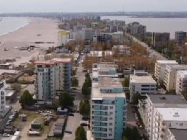 Nedumerirea-turi--tilor-la-all-inclusive-----Dac---nu-le-g--sesc-goale--vi-se-pun-la-plat-----.jpg