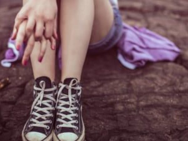 O-adolescent---care-plecase-dintr-un-centru-social--g--sit-----ntr-un-imobil-insalubru--Fata-ar-fi-fost-agresat---de-iubitul-ei--Ce-m--suri-a-luat-Poli--ia.jpg
