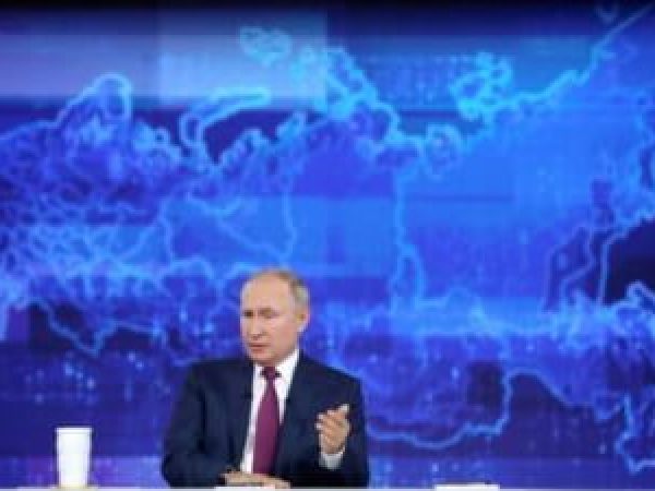 Putin-love--te-ru--ii-cu-un-control-draconic--Taie-leg--turile-cu-lumea--o-nou---mutare-dictatorial--.jpg