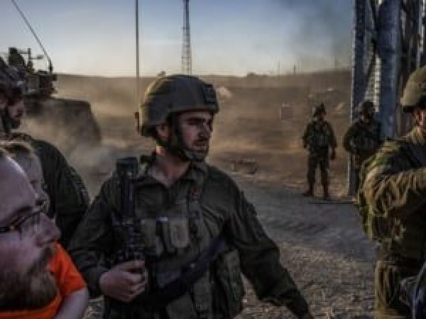 Reac--ia-MAE-dup---ce-palestinienii-au-spus-c---militari-israelieni-au-deschis-focul-asupra-unor-diploma--i--inclusiv-din-Rom--nia---Afirma--ii-nereale-.jpg