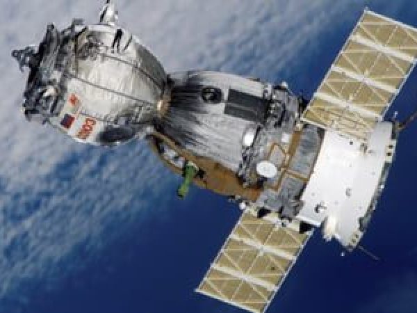 Resturile-de-500-de-kilograme-ale-unei-nave-lansate-de-Uniunea-Sovietic-----n-urm---cu-peste-50-de-ani-se-vor-pr--bu--i-pe-P--m--nt--Cosmos-482-ar-fi-trebuit-s---ajung---pe-Venus.jpg