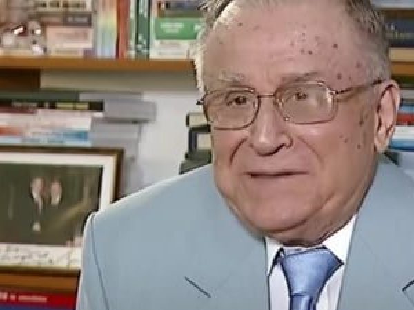 Starea-lui-Ion-Iliescu-s-a-agravat--Interven--ie-crucial---pentru-via--a-fostului-pre--edinte.jpg