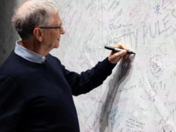 Top-5-sfaturi-de-la--Bill-Gates-pentru-a-deveni-mai-bogat.jpg
