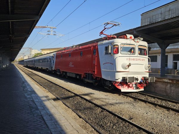 Tren_a787af.jpg