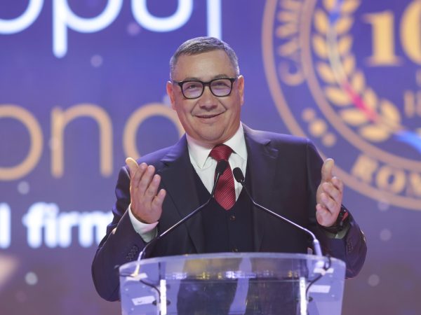 Victor-Ponta.jpg