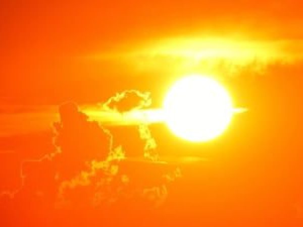 Weekend-de-foc---n-Rom--nia--Cod-portocaliu-de-canicul-----i-temperaturi-extreme---n-mai-multe-zone-din---ar--.jpg