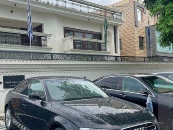 Ambasada Falsă din India: Cazul Bărbatului care a Înșelat o Țară întreagă