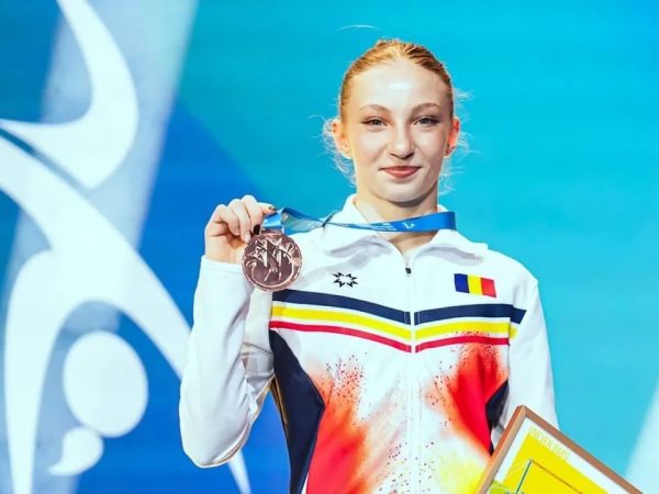 Ana Bărbosu aduce României o nouă medalie europeană la paralele, după 17 ani