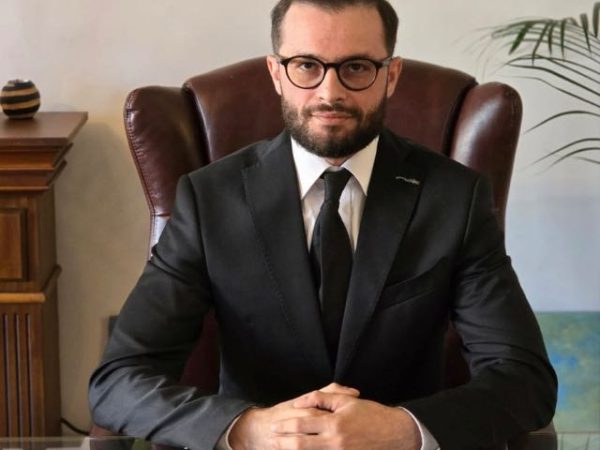 Bogdan Baros
